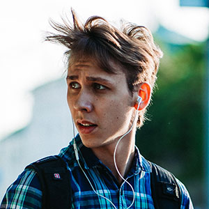 打爆别人短信的软件